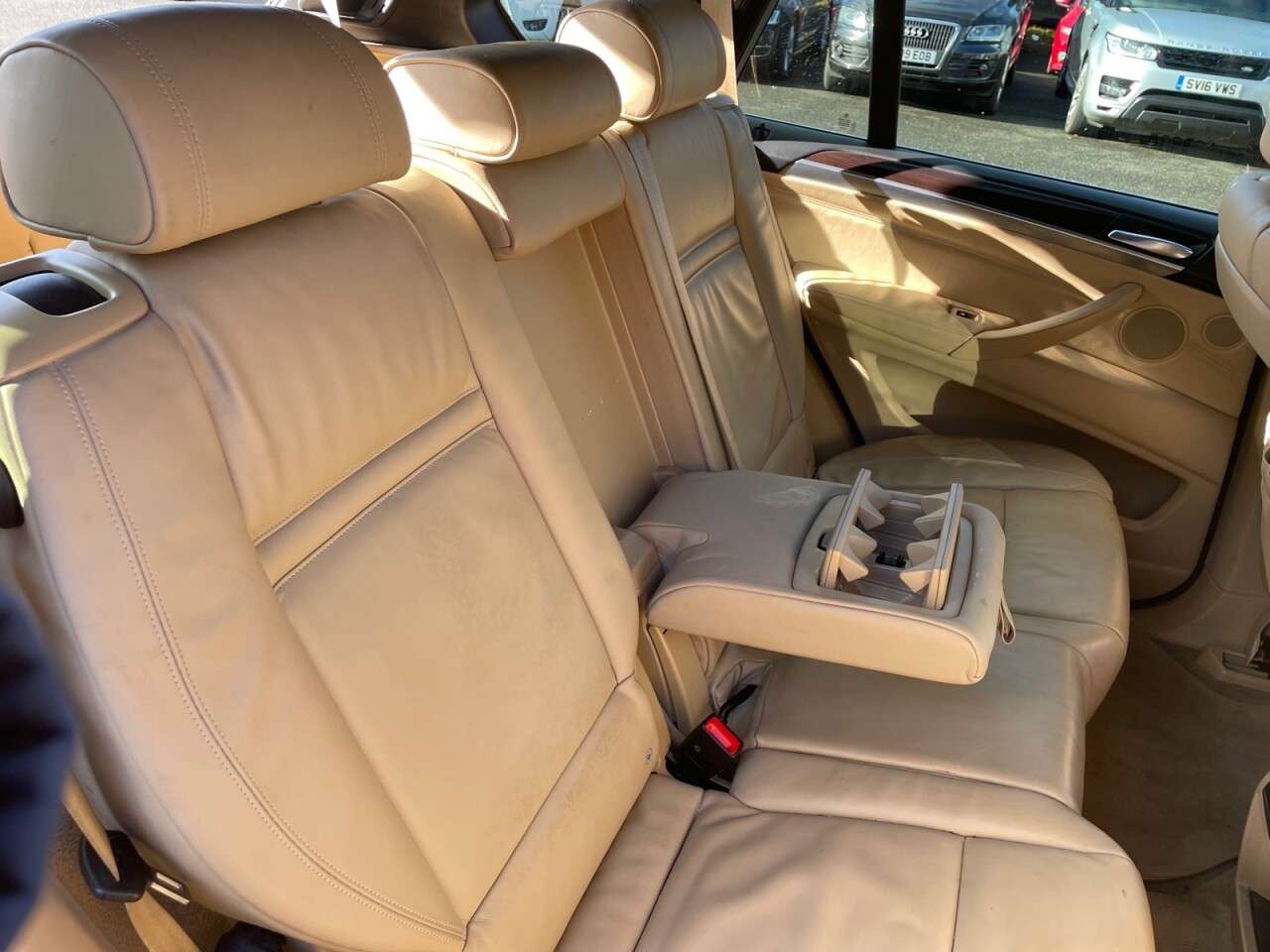 2010 BMW X5 2010 BMW X5