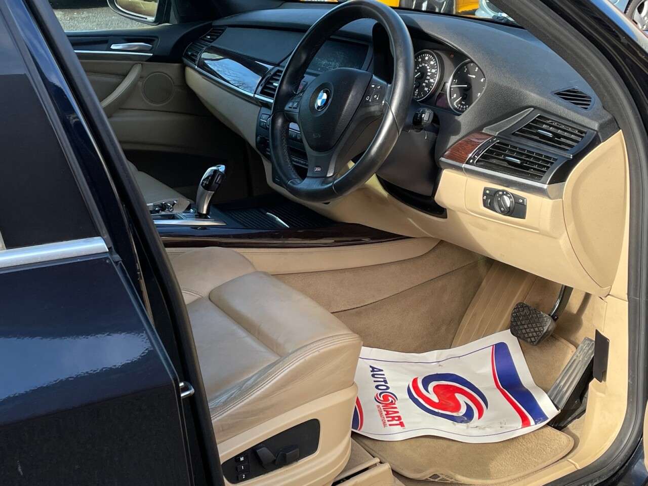 2010 BMW X5 2010 BMW X5