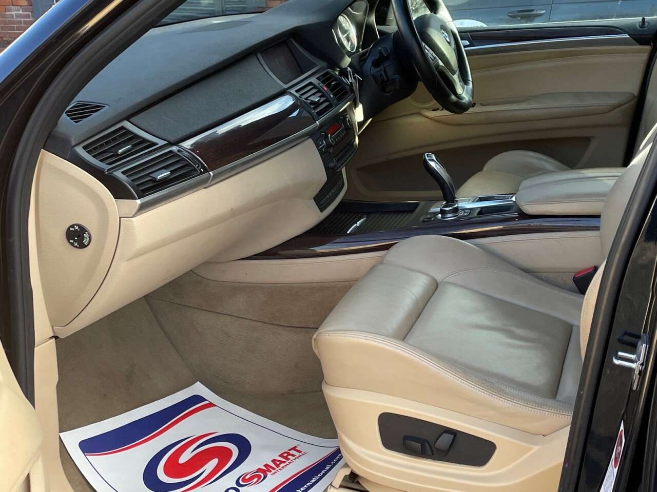 2010 BMW X5 2010 BMW X5