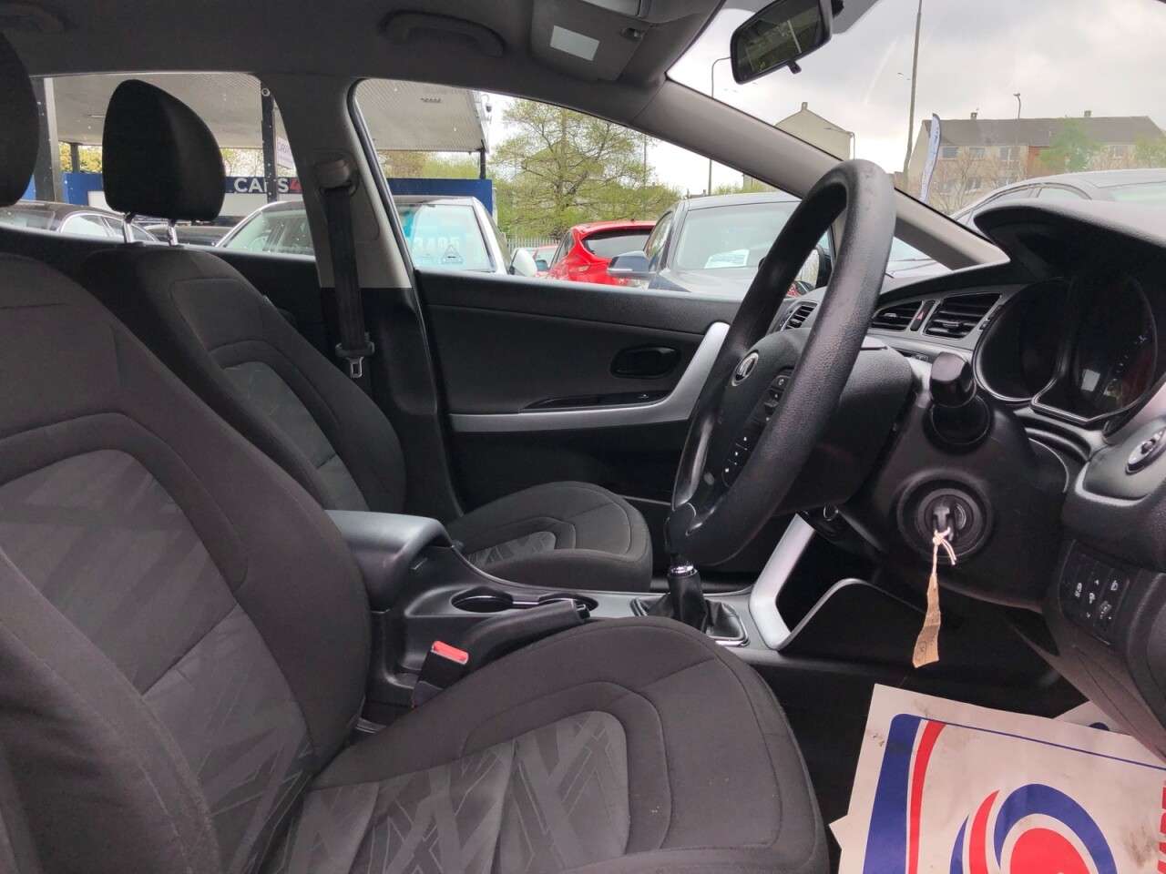 2013 KIA CEED 2013 KIA CEED