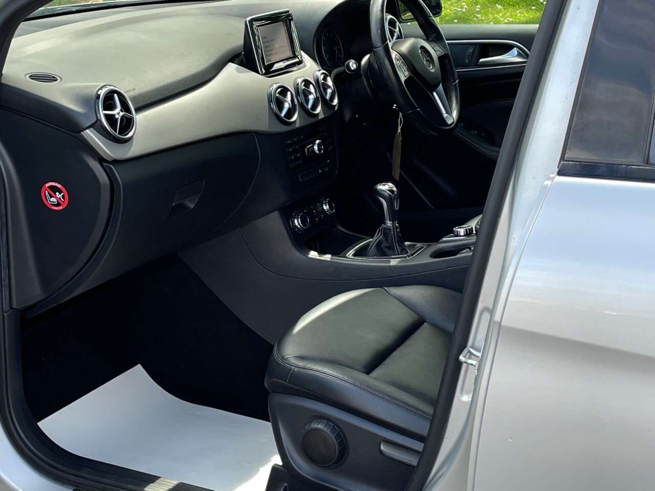 2012 MERCEDES-BENZ B-CLASS 2012 MERCEDES-BENZ B-CLASS