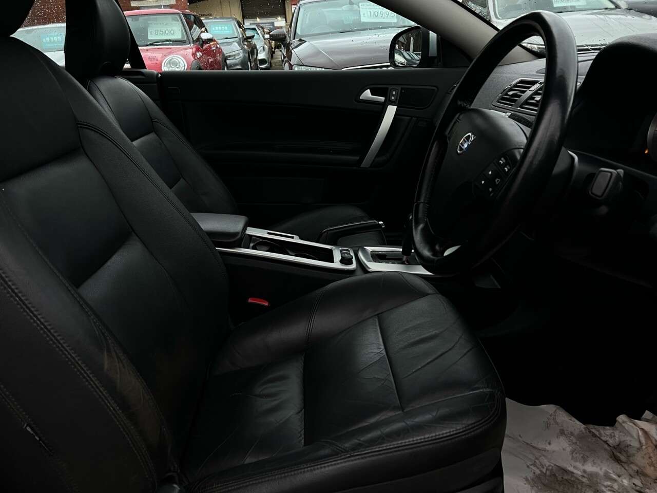 2011 VOLVO C70 2011 VOLVO C70