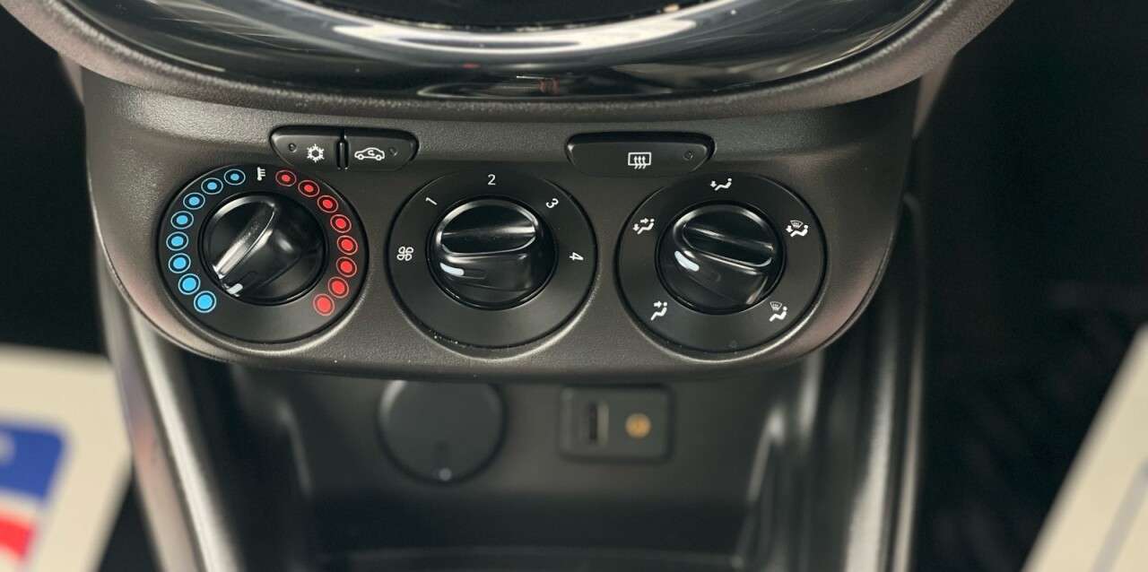 2015 VAUXHALL CORSA 2015 VAUXHALL CORSA