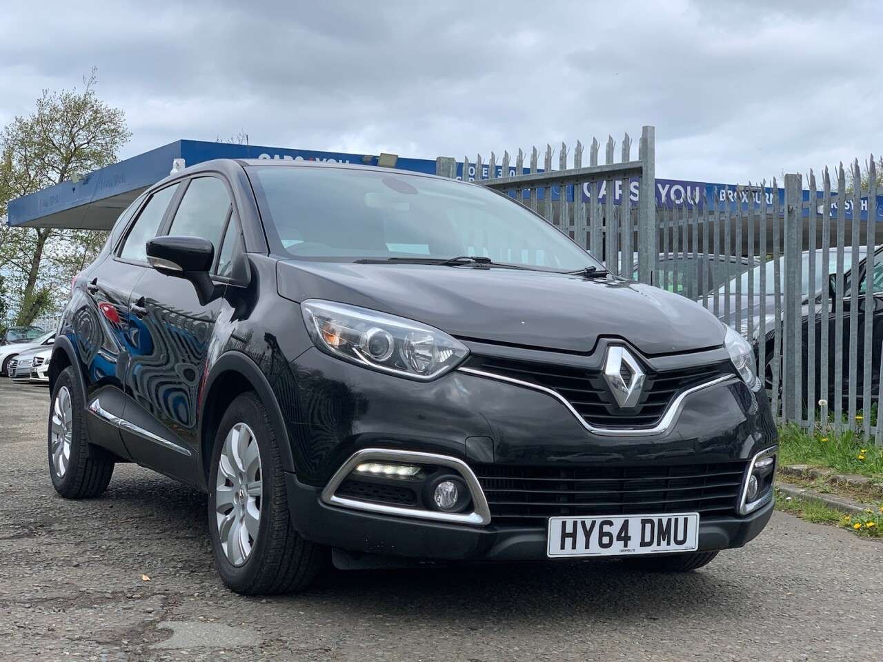 A 2014 RENAULT CAPTUR EXPRESSIONPLUS CONVENIENCE ENERGYTCE S/S A 2014 RENAULT CAPTUR EXPRESSIONPLUS CONVENIENCE ENERGYTCE S/S