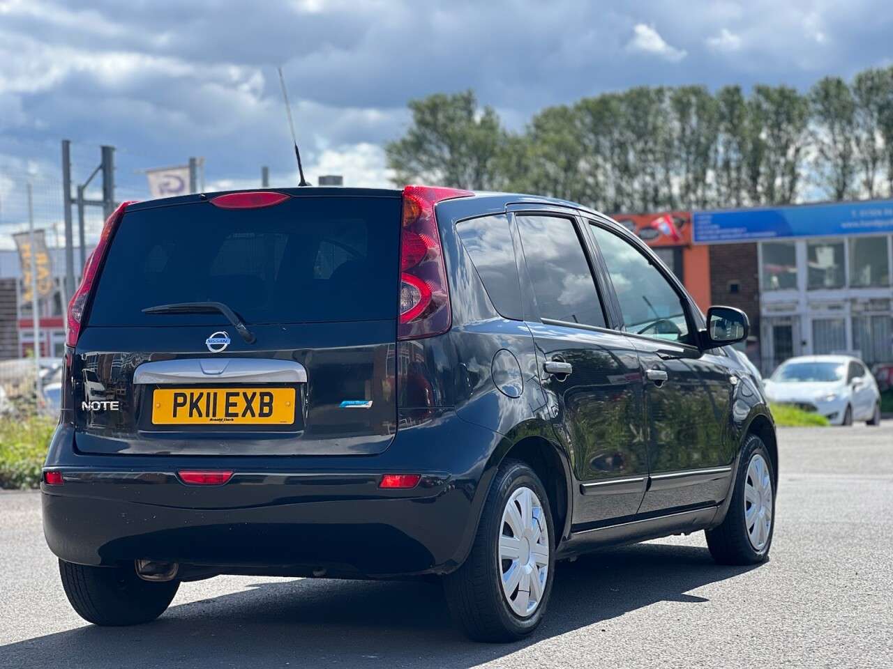 2011 NISSAN NOTE 2011 NISSAN NOTE