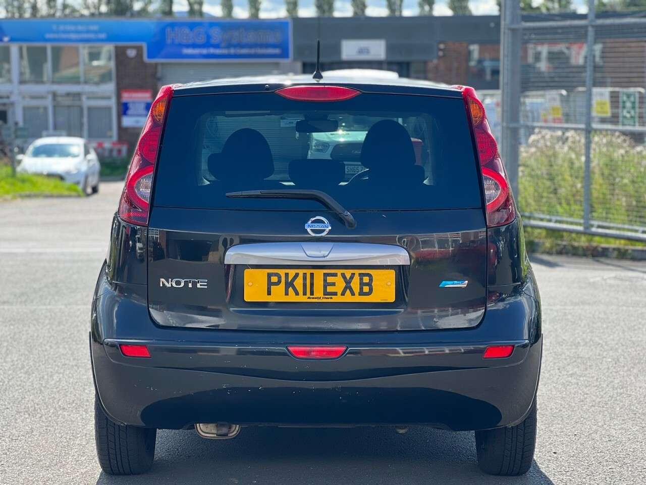 2011 NISSAN NOTE 2011 NISSAN NOTE