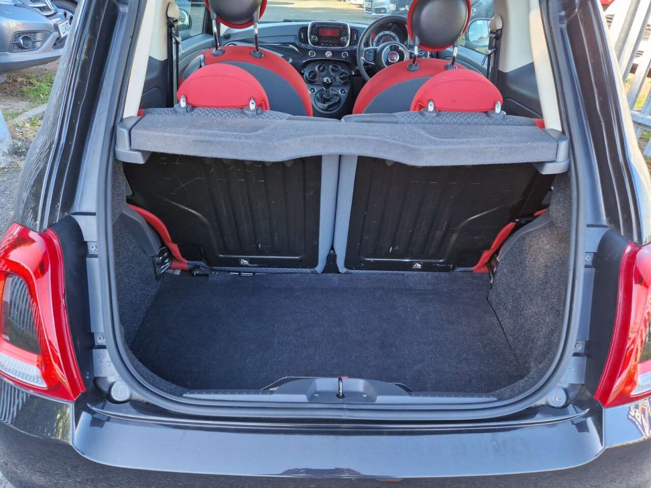 2017 FIAT 500 2017 FIAT 500