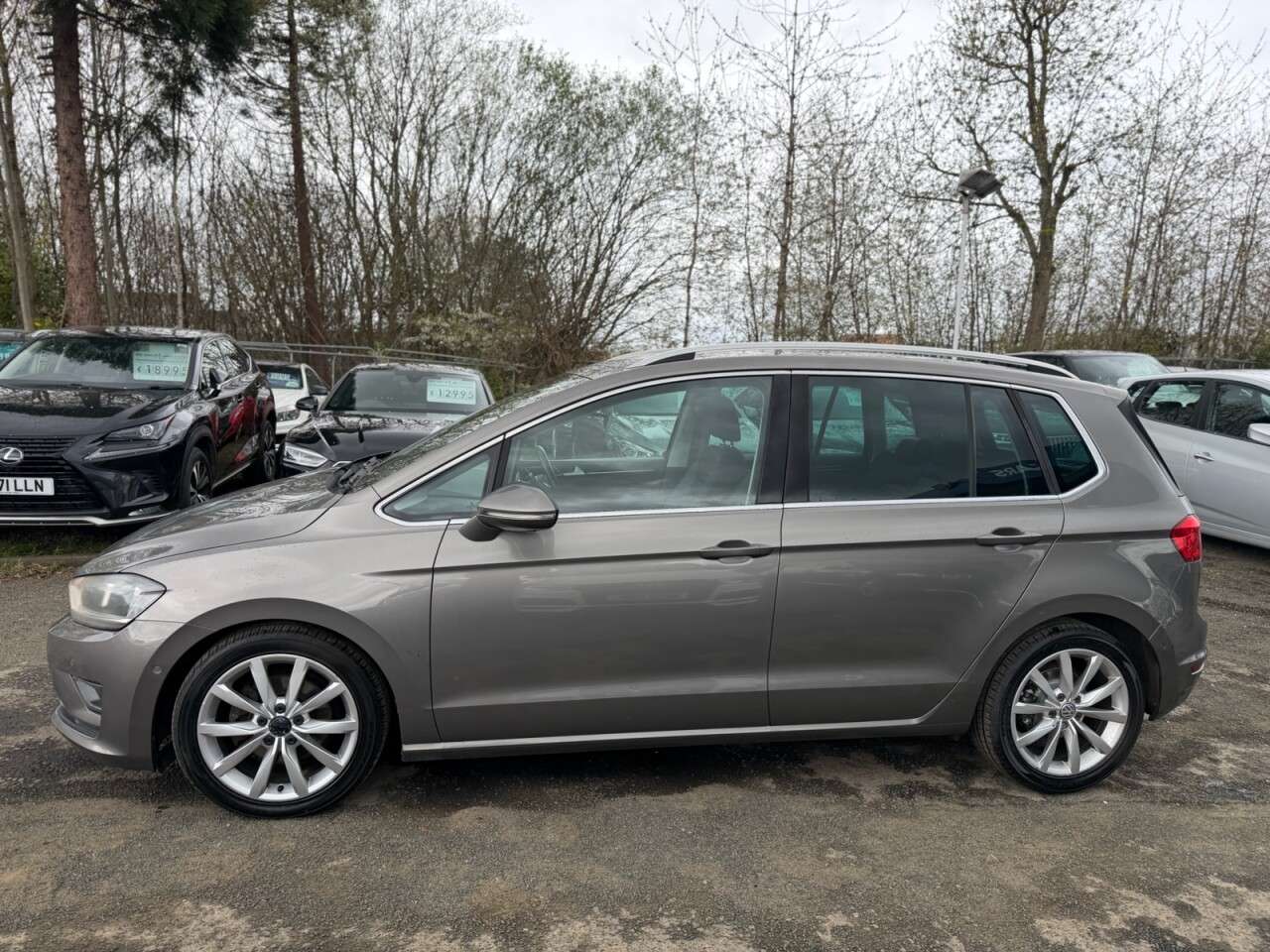 A 2014 VOLKSWAGEN GOLF SV 2.0 GT TDI DSG 5d 148 BHP A 2014 VOLKSWAGEN GOLF SV 2.0 GT TDI DSG 5d 148 BHP