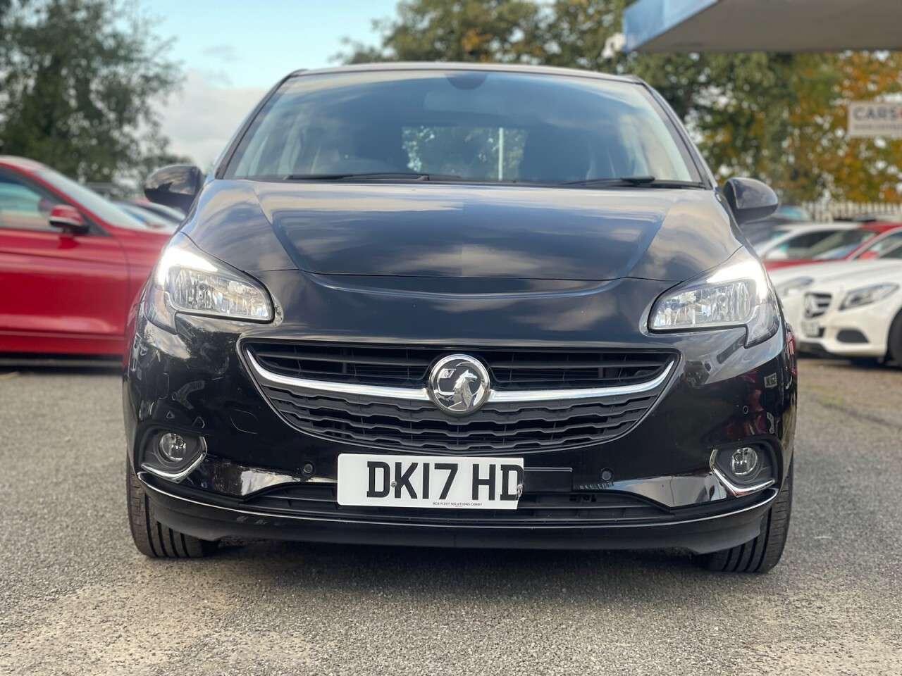A 2017 VAUXHALL CORSA 1.4 SE ECOFLEX 5d 89 BHP APPLE CAR PLAY + A 2017 VAUXHALL CORSA 1.4 SE ECOFLEX 5d 89 BHP APPLE CAR PLAY +