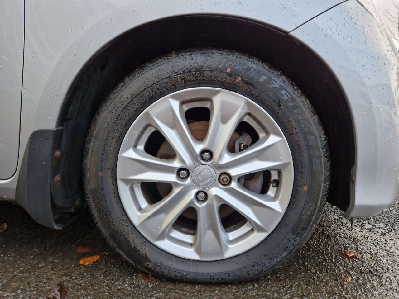 2011 HONDA JAZZ 2011 HONDA JAZZ