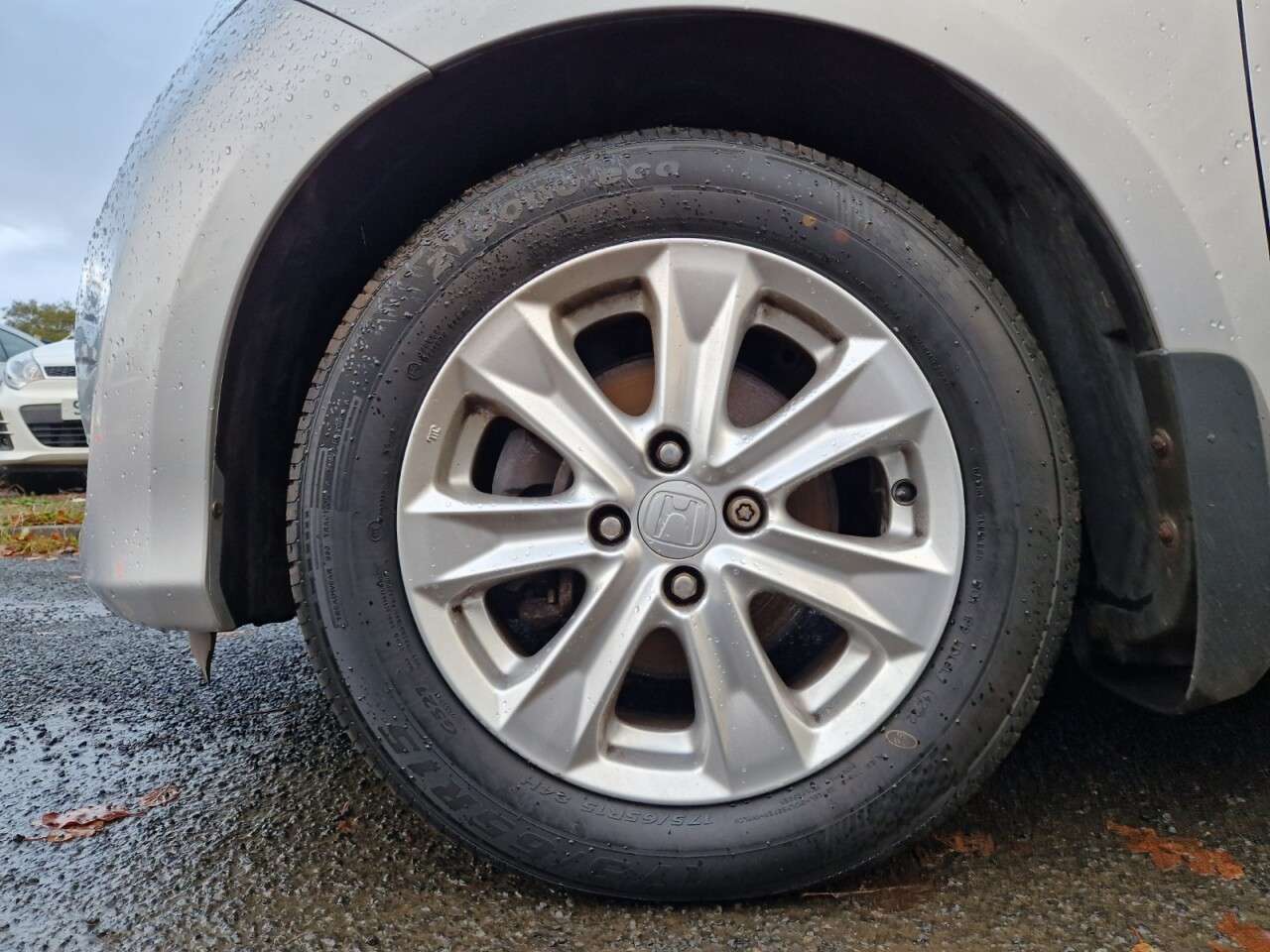 2011 HONDA JAZZ 2011 HONDA JAZZ