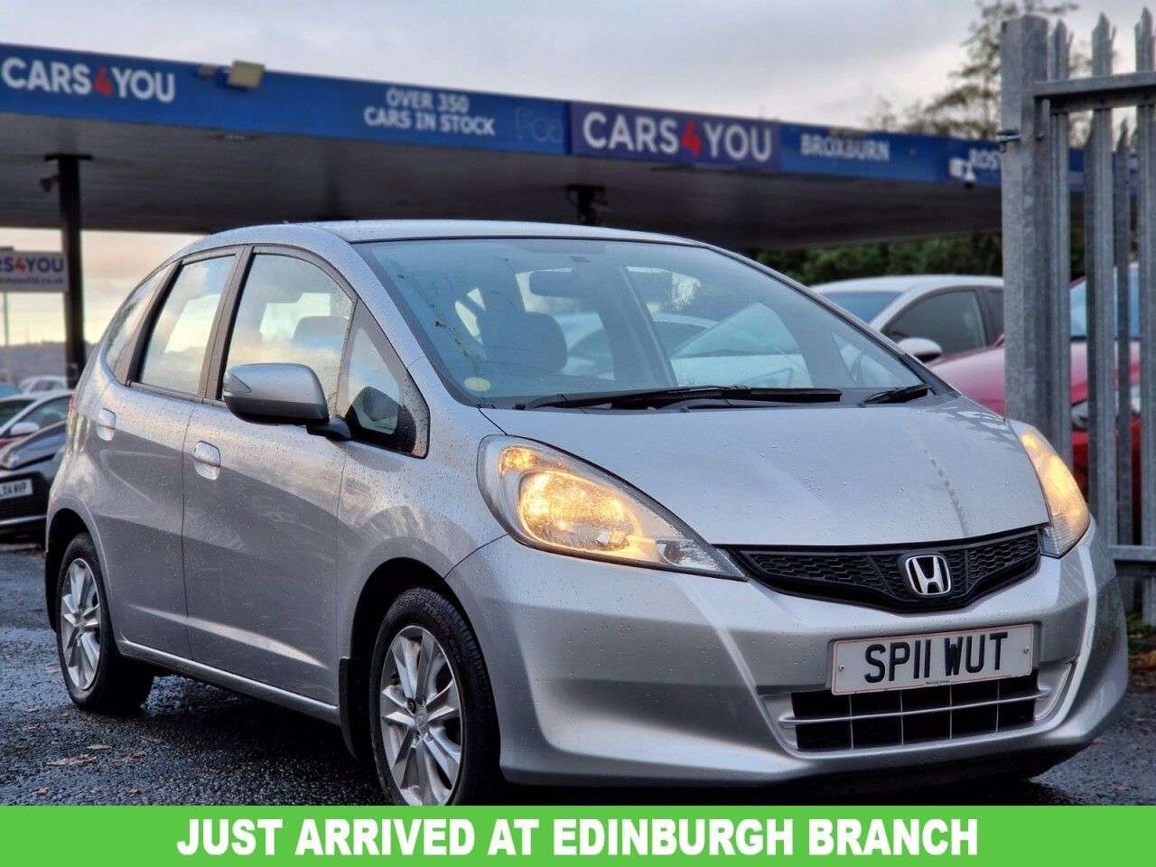 A 2011 HONDA JAZZ I-VTEC ES A 2011 HONDA JAZZ I-VTEC ES