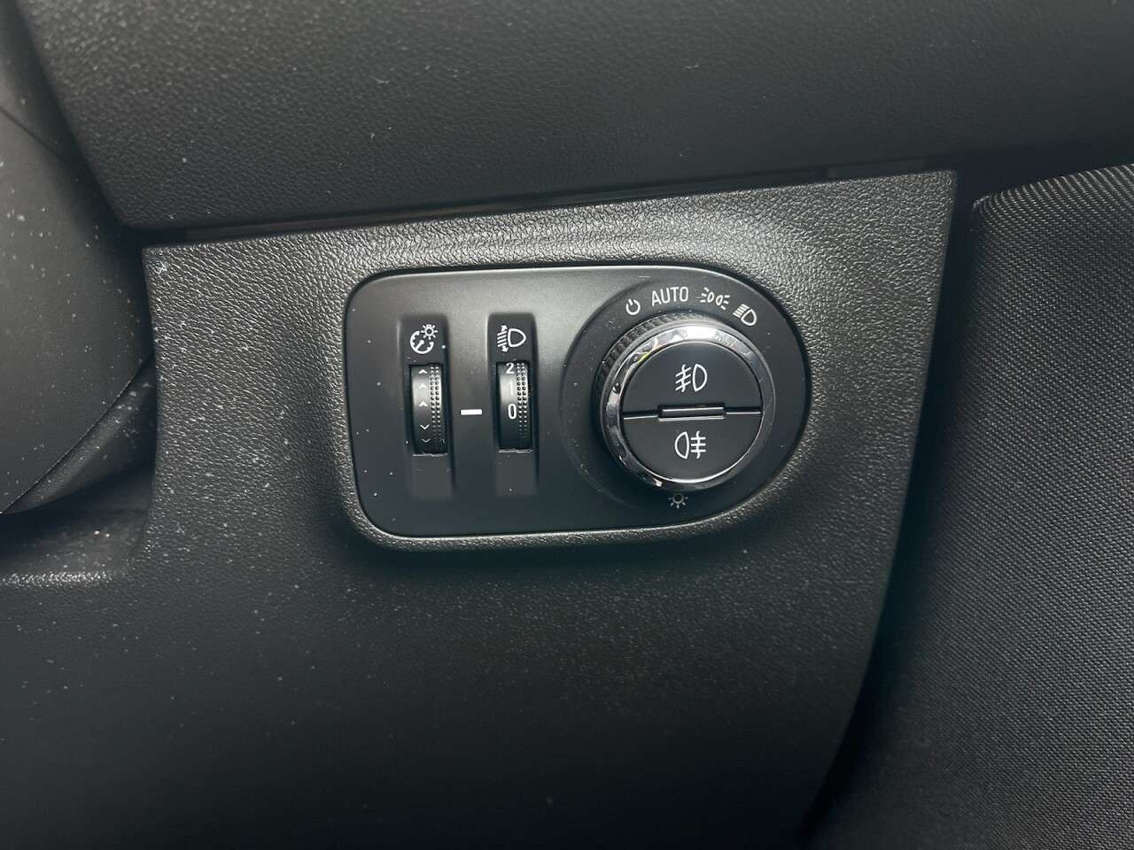 2015 VAUXHALL CORSA 2015 VAUXHALL CORSA