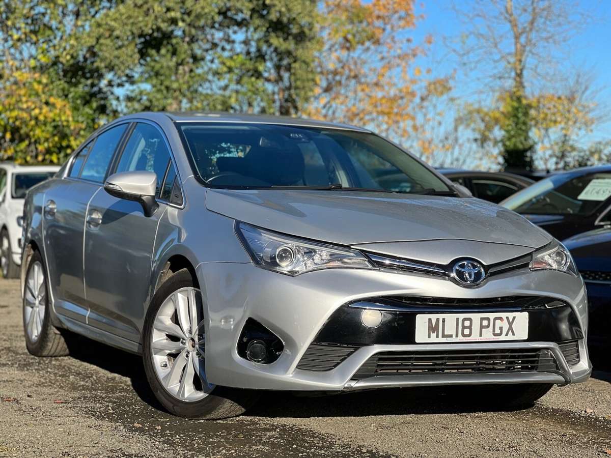 Check out this Toyota Avensis 2018 Diesel Manual