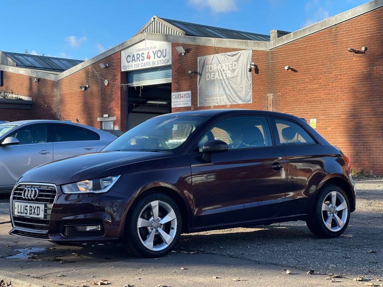 A 2015 AUDI A1 1.4 TFSI SPORT 3d 123 BHP REAR PARKING SENSORS + A 2015 AUDI A1 1.4 TFSI SPORT 3d 123 BHP REAR PARKING SENSORS +