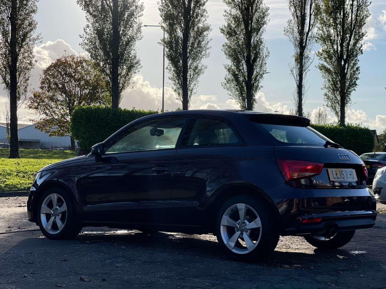 A 2015 AUDI A1 1.4 TFSI SPORT 3d 123 BHP REAR PARKING SENSORS + A 2015 AUDI A1 1.4 TFSI SPORT 3d 123 BHP REAR PARKING SENSORS +