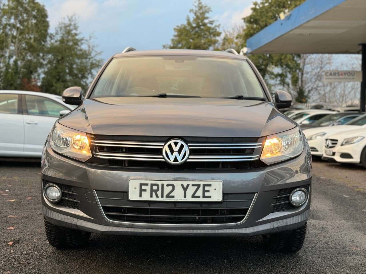 A 2012 VOLKSWAGEN TIGUAN SPORT TDI 4MOTION A 2012 VOLKSWAGEN TIGUAN SPORT TDI 4MOTION