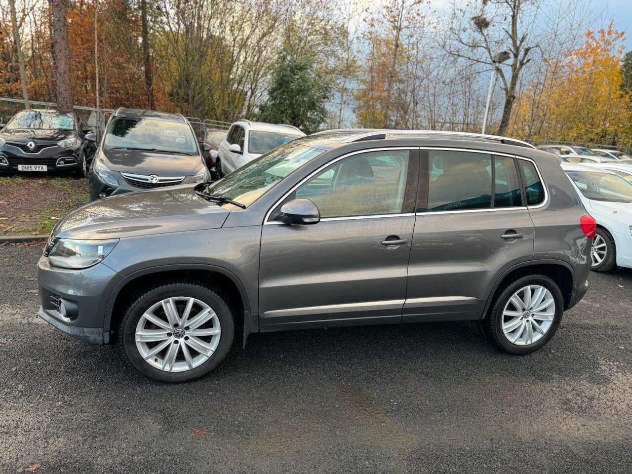 A 2012 VOLKSWAGEN TIGUAN SPORT TDI 4MOTION A 2012 VOLKSWAGEN TIGUAN SPORT TDI 4MOTION