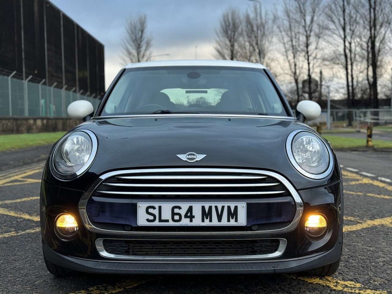 A 2014 MINI MINI COOPER A 2014 MINI MINI COOPER