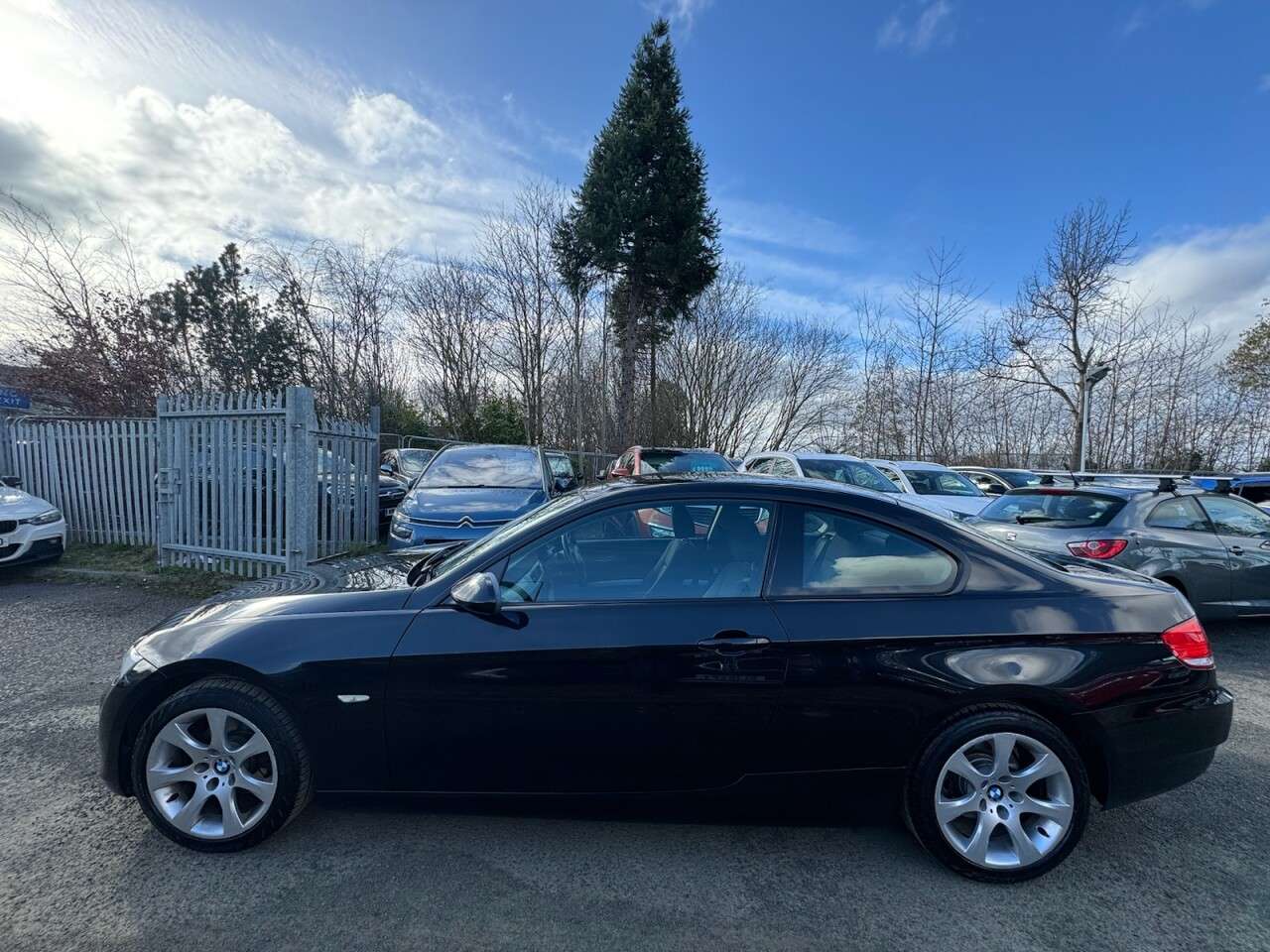 A 2008 BMW 3 SERIES 320D SE A 2008 BMW 3 SERIES 320D SE