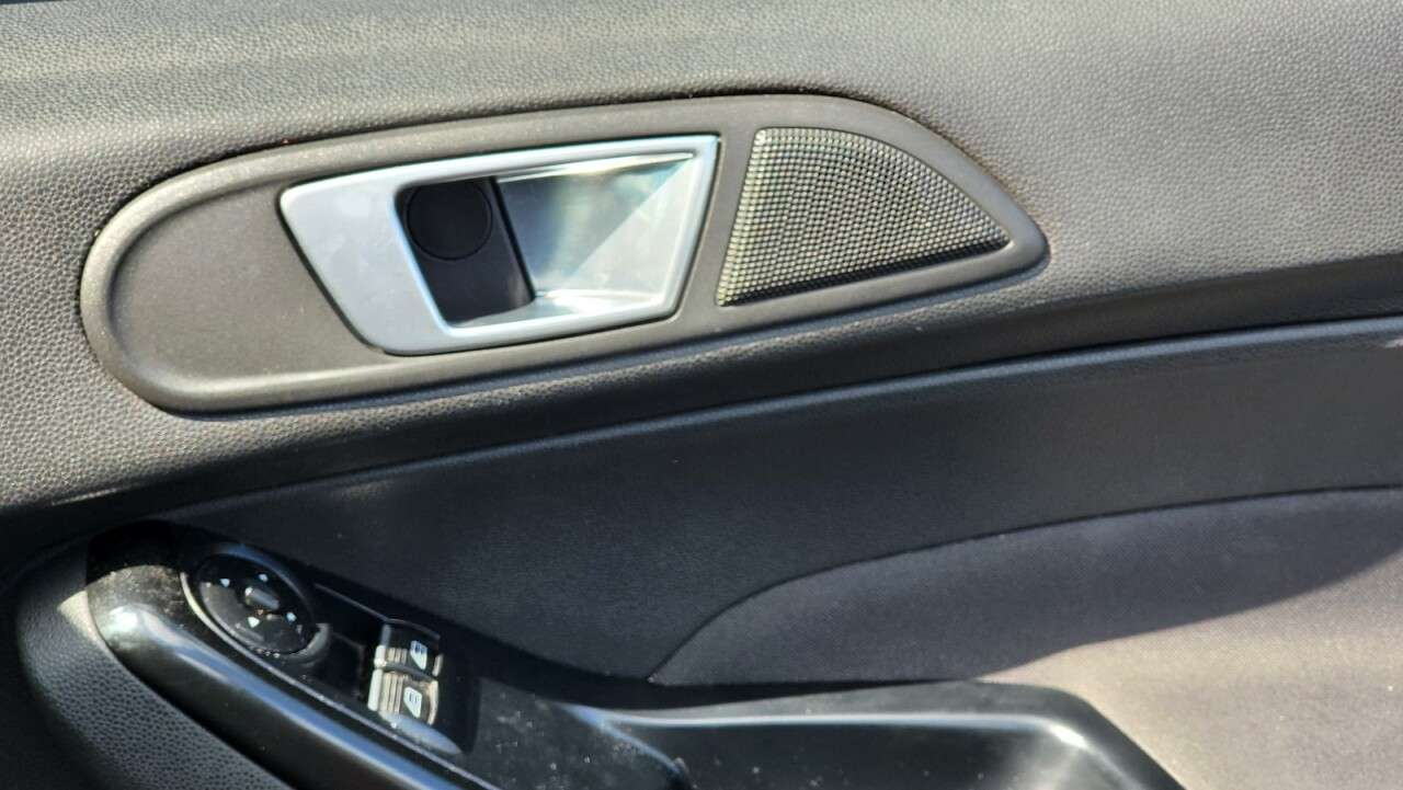 2015 FORD FIESTA 2015 FORD FIESTA