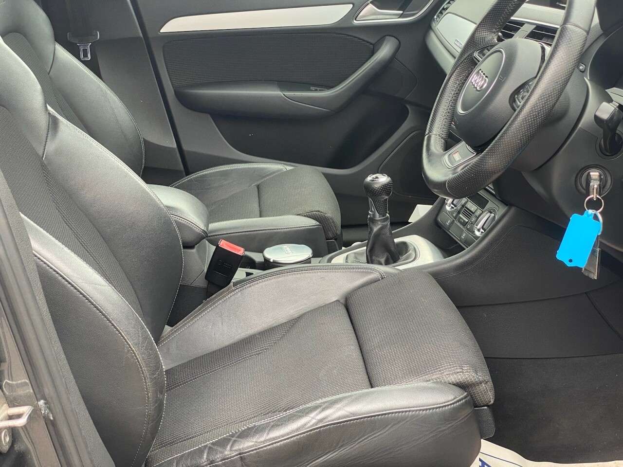 2013 AUDI Q3 2013 AUDI Q3