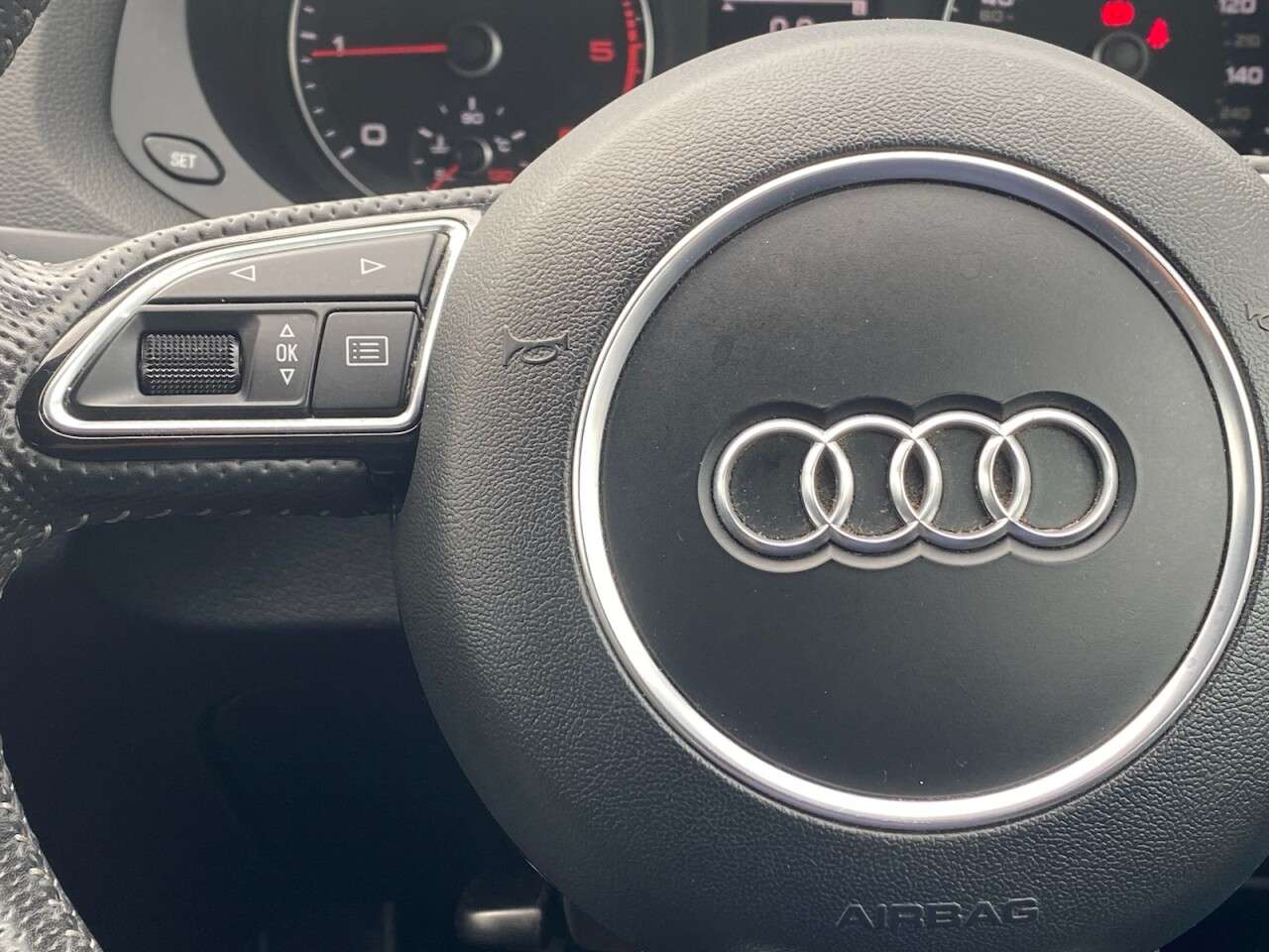 2013 AUDI Q3 2013 AUDI Q3