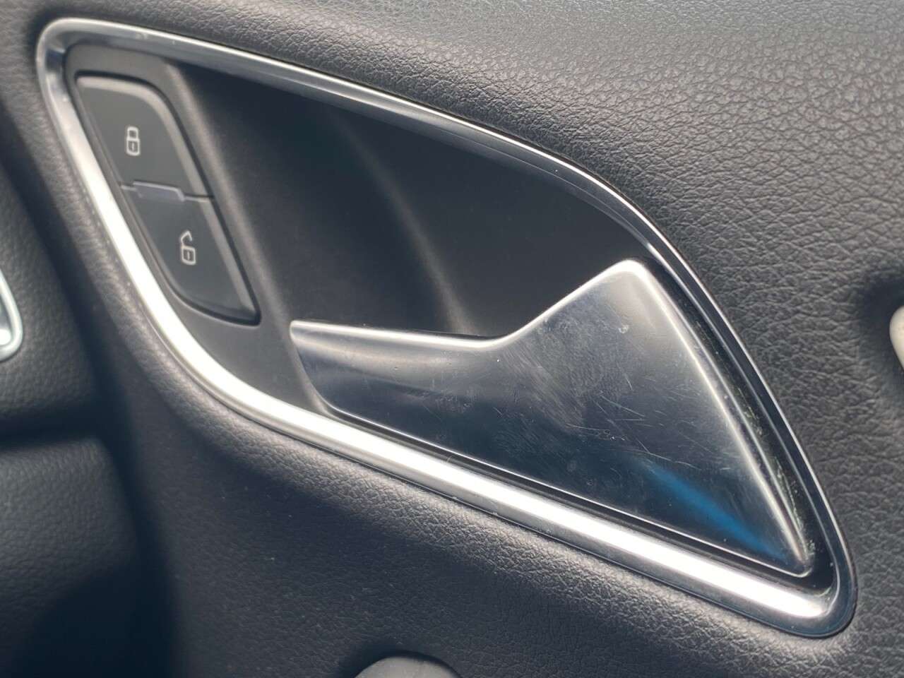 2013 AUDI Q3 2013 AUDI Q3