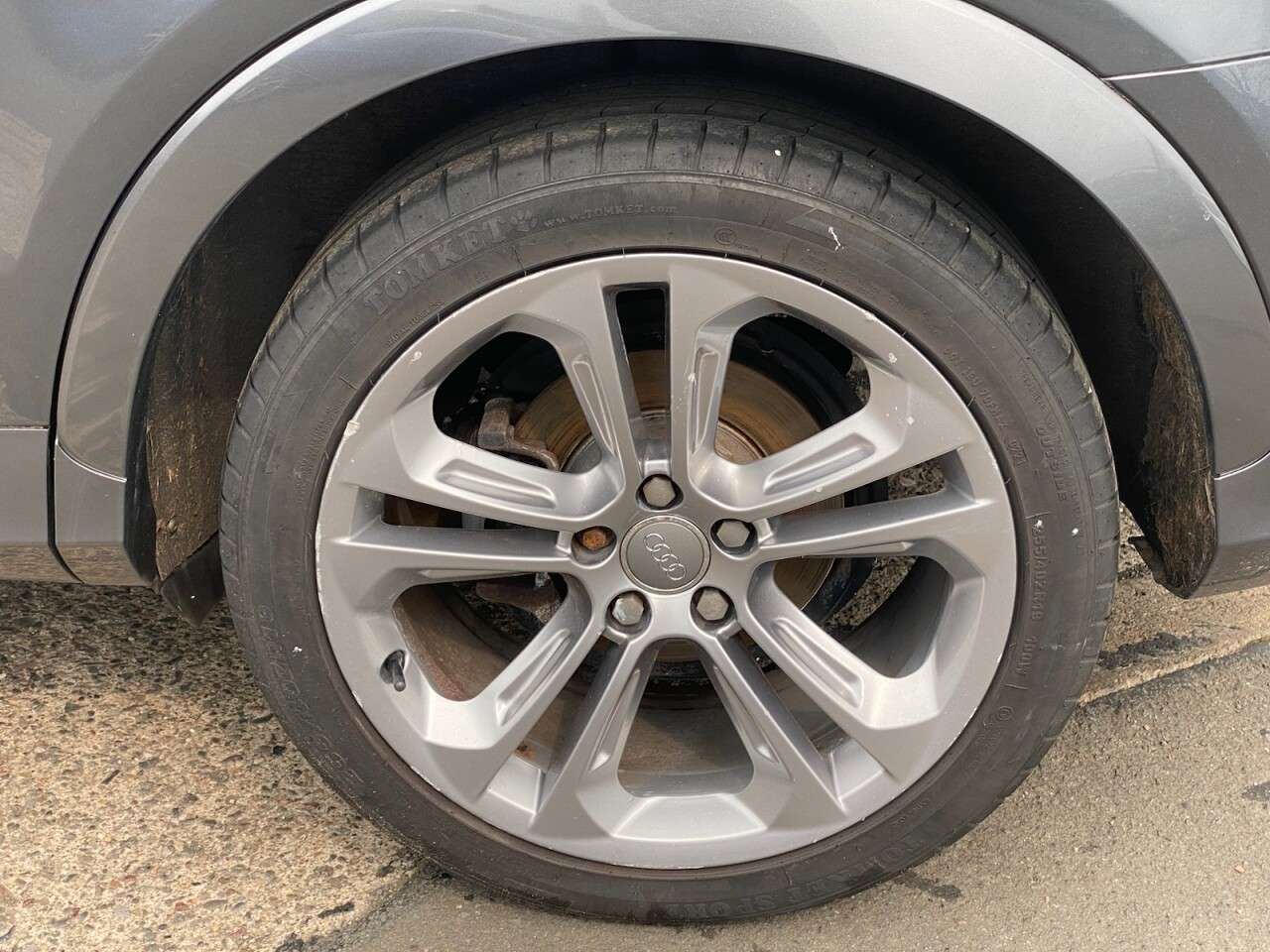 2013 AUDI Q3 2013 AUDI Q3