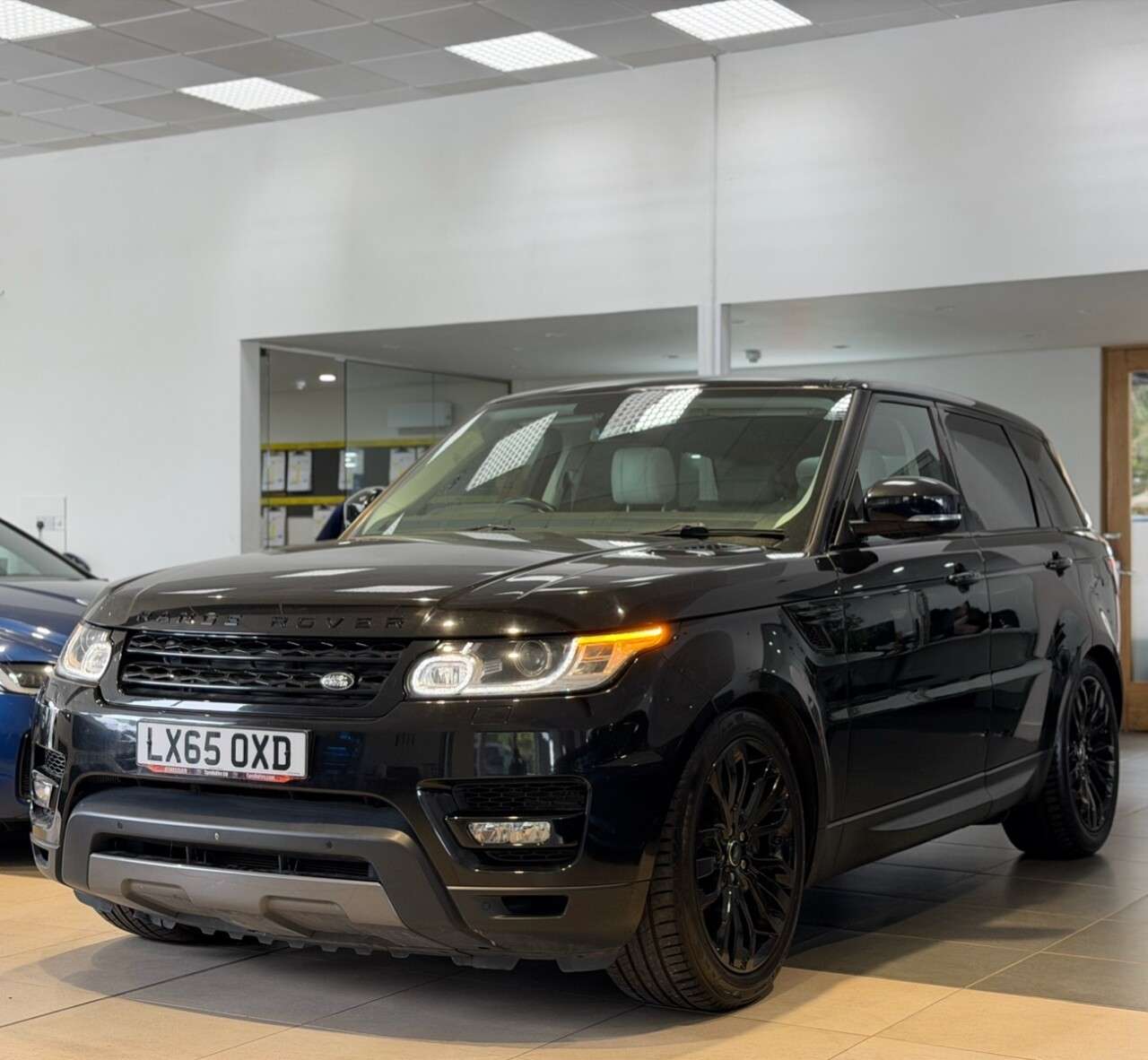 A 2015 LAND ROVER RANGE ROVER SPORT 3.0 SD V6 HSE Dynamic SUV 5dr Diesel Auto 4WD Euro 6 (s/s) (306 ps) PERFECT A 2015 LAND ROVER RANGE ROVER SPORT 3.0 SD V6 HSE Dynamic SUV 5dr Diesel Auto 4WD Euro 6 (s/s) (306 ps) PERFECT