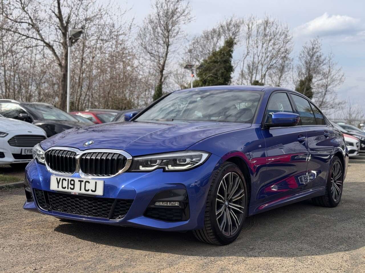 A 2019 BMW 3 SERIES 2.0 320d M Sport Saloon 4dr Diesel Auto xDrive Euro 6 (s/s) (190 ps) PARK A A 2019 BMW 3 SERIES 2.0 320d M Sport Saloon 4dr Diesel Auto xDrive Euro 6 (s/s) (190 ps) PARK A