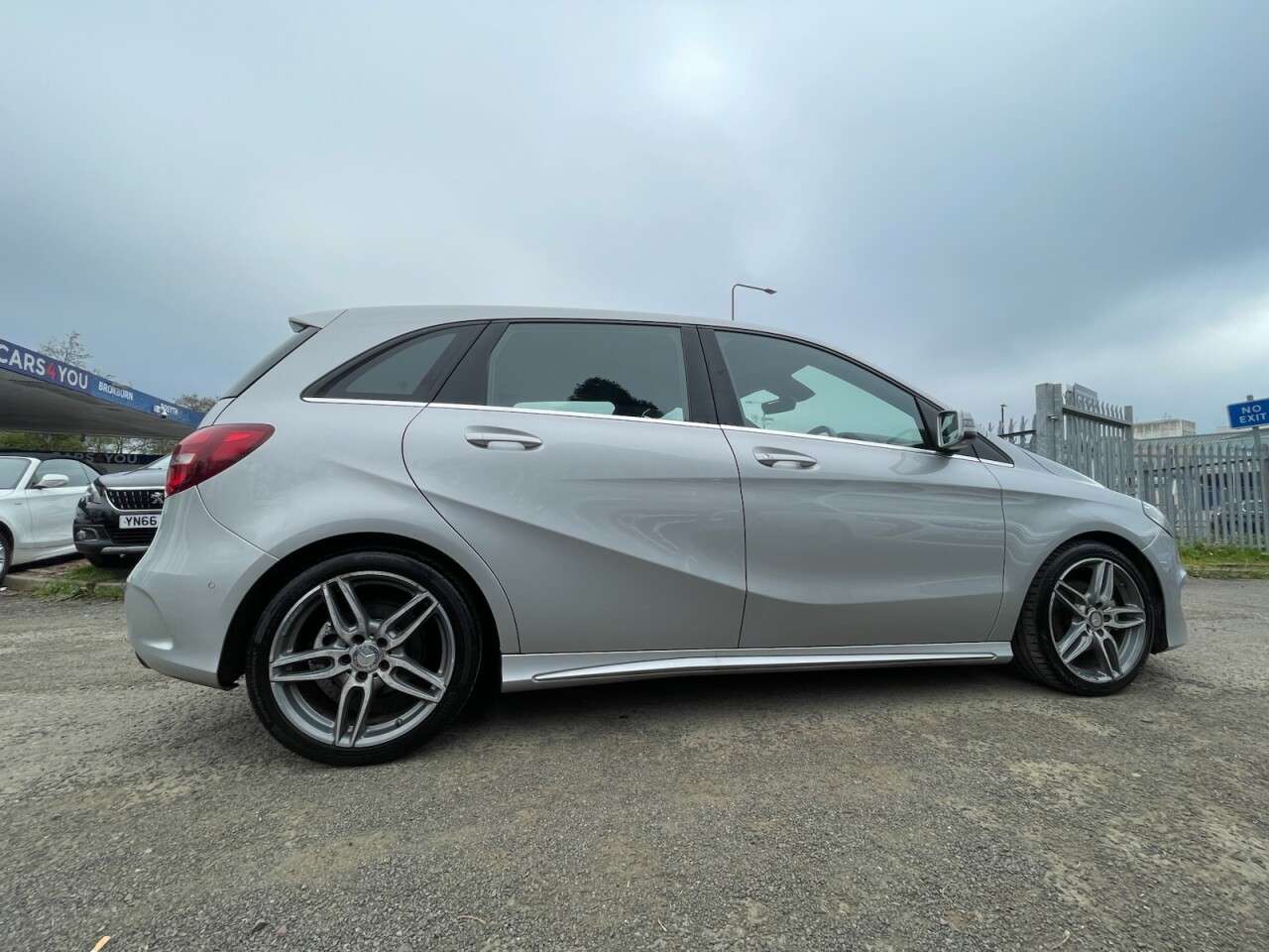 2017 MERCEDES-BENZ B-CLASS 2017 MERCEDES-BENZ B-CLASS