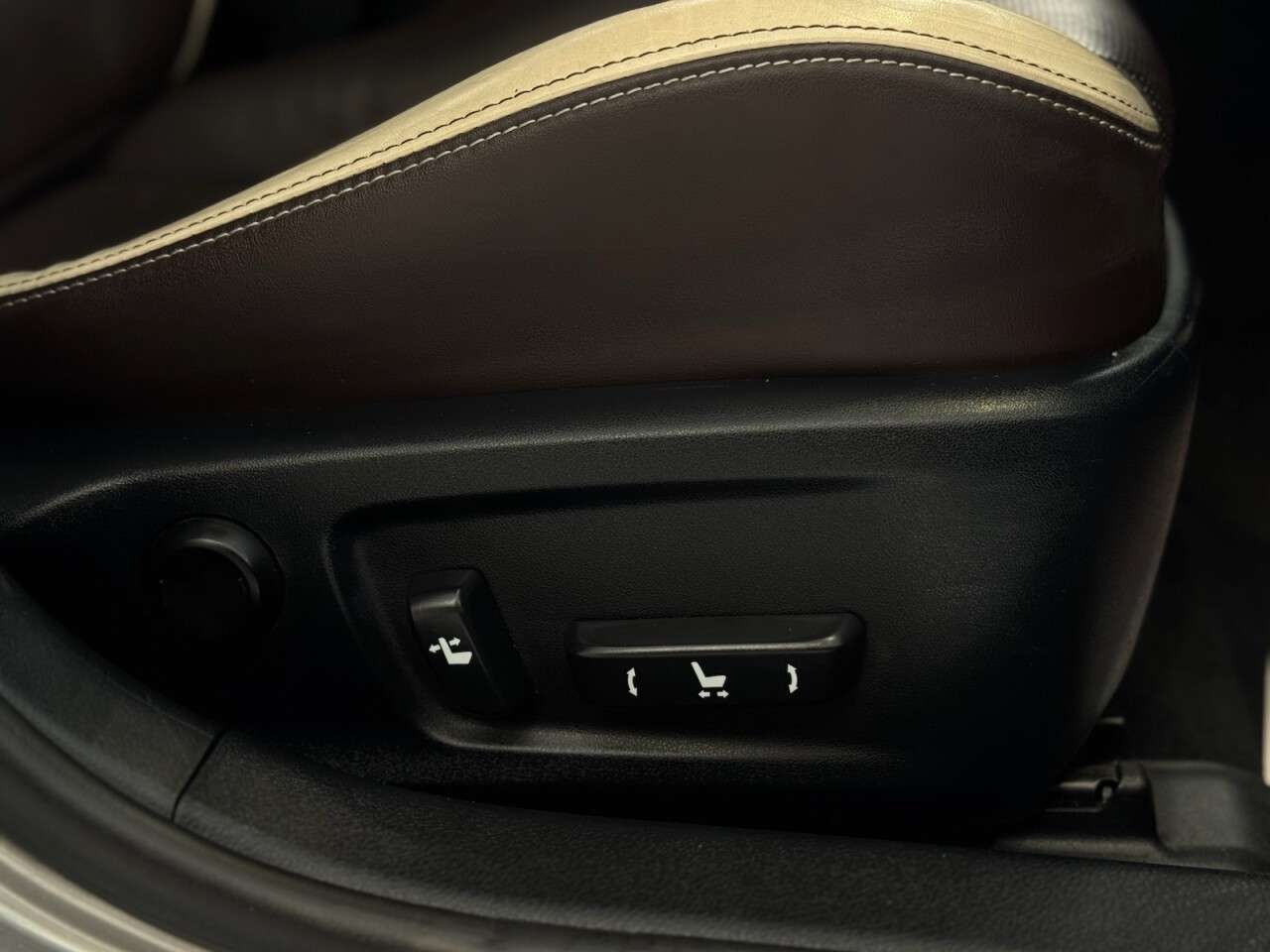 2017 LEXUS IS 2017 LEXUS IS