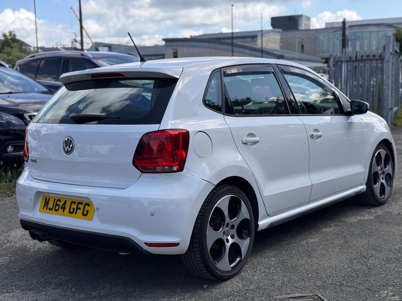 2014 VOLKSWAGEN POLO 2014 VOLKSWAGEN POLO