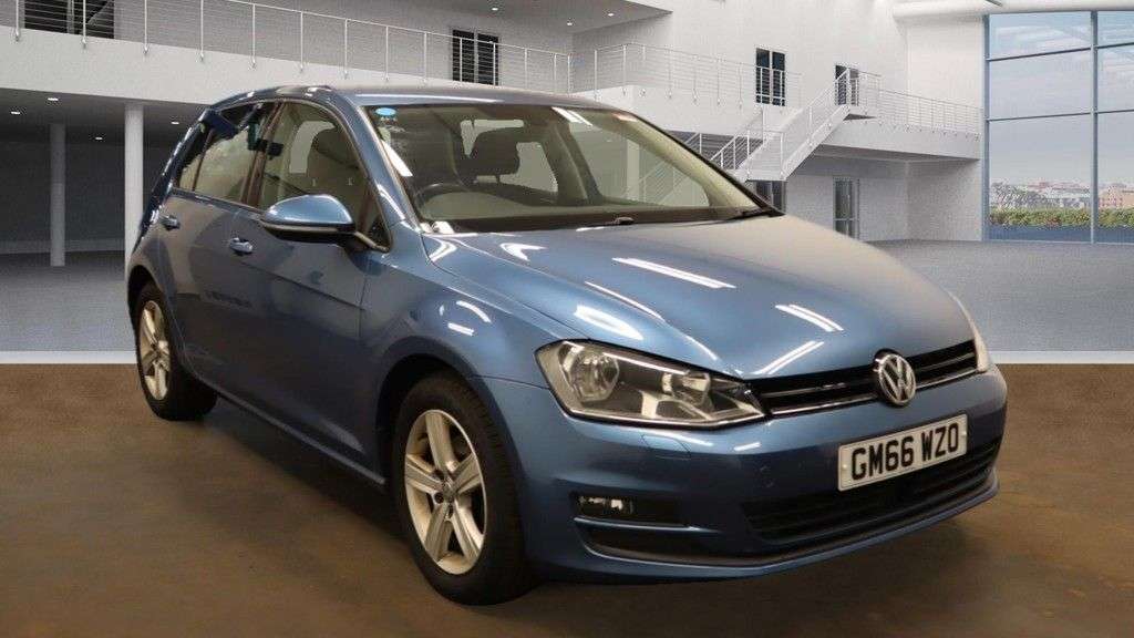 A 2017 VOLKSWAGEN GOLF 1.4 TSI BlueMotion Tech Match Edition Hatchback 5dr Petrol DSG Euro 6 (s/s) A 2017 VOLKSWAGEN GOLF 1.4 TSI BlueMotion Tech Match Edition Hatchback 5dr Petrol DSG Euro 6 (s/s)