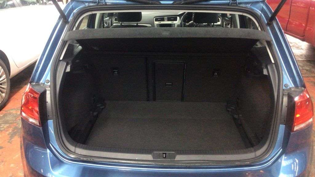 2017 VOLKSWAGEN GOLF 2017 VOLKSWAGEN GOLF