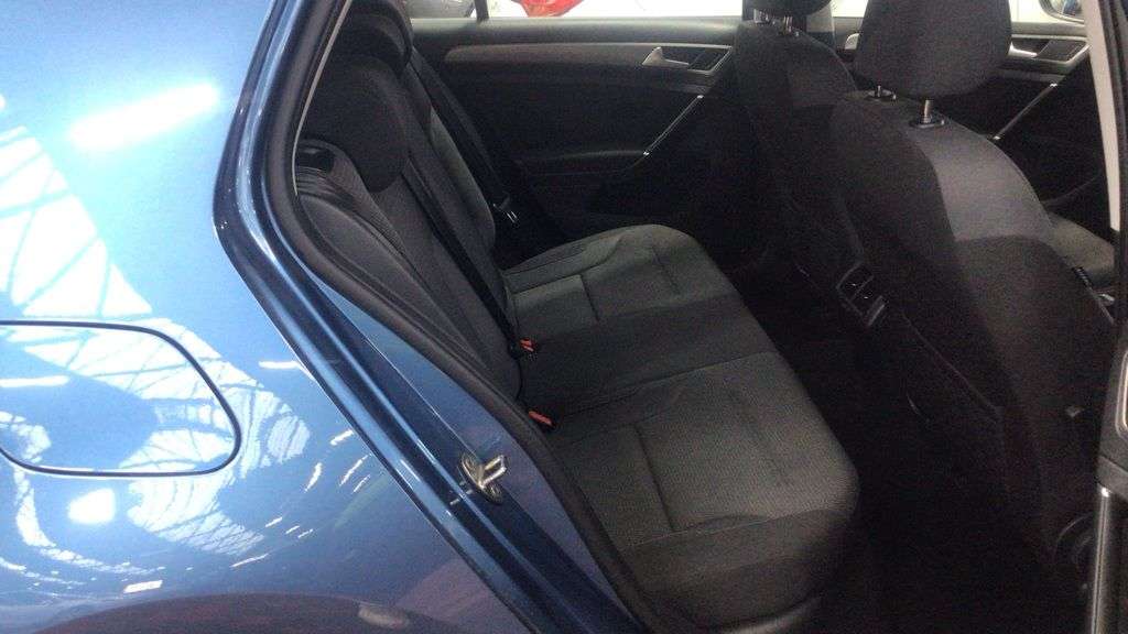 2017 VOLKSWAGEN GOLF 2017 VOLKSWAGEN GOLF