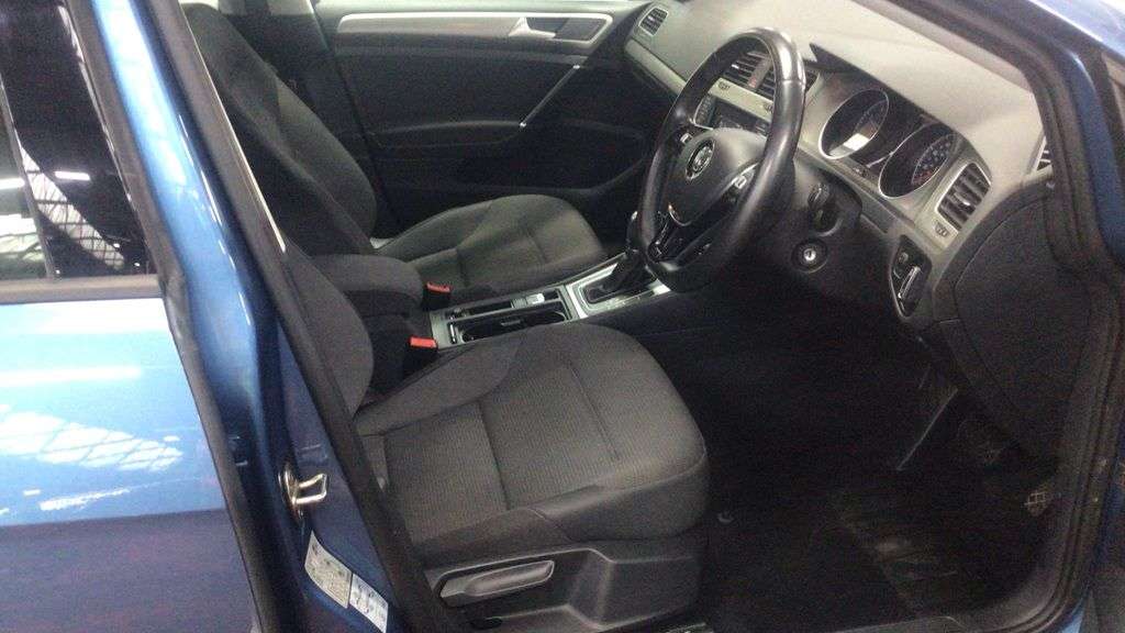 2017 VOLKSWAGEN GOLF 2017 VOLKSWAGEN GOLF