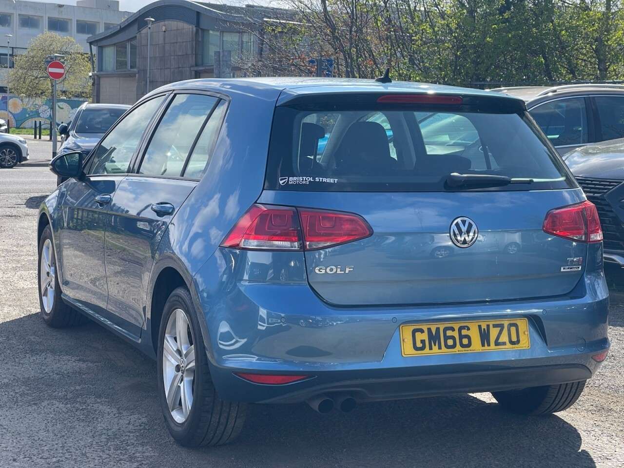 2017 VOLKSWAGEN GOLF 2017 VOLKSWAGEN GOLF