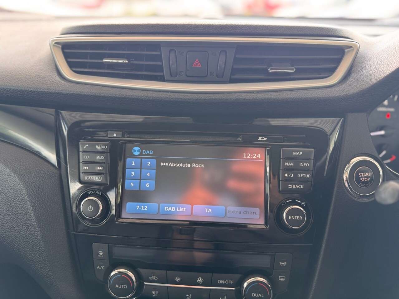 2015 NISSAN QASHQAI 2015 NISSAN QASHQAI