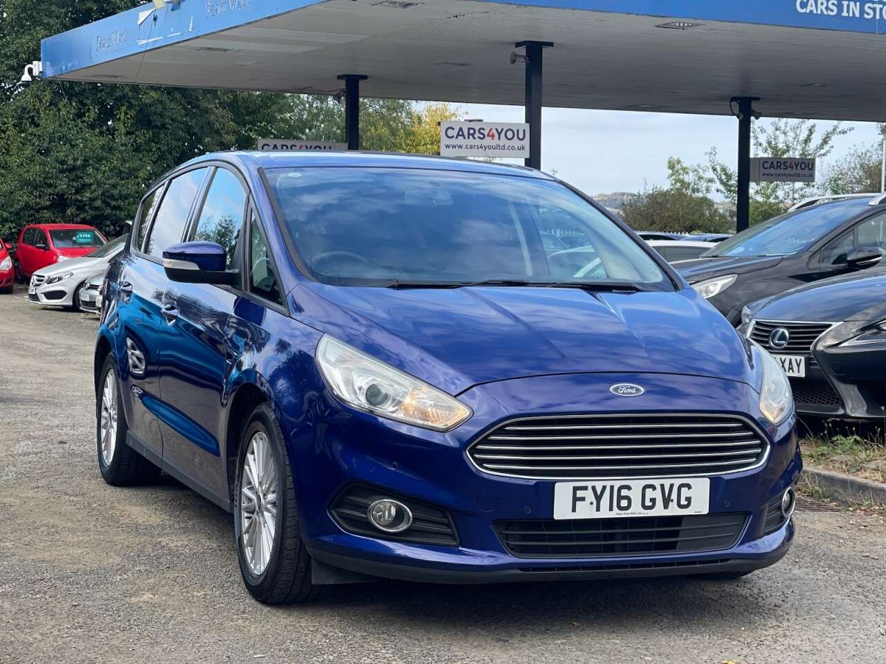 A 2016 FORD S-MAX 2.0 TDCi Zetec MPV 5dr Diesel Powershift Euro 6 (s/s) (150 ps) A 2016 FORD S-MAX 2.0 TDCi Zetec MPV 5dr Diesel Powershift Euro 6 (s/s) (150 ps)
