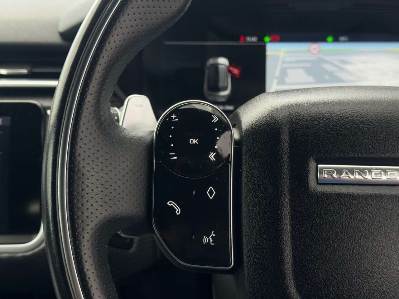 2019 LAND ROVER RANGE ROVER VELAR 2019 LAND ROVER RANGE ROVER VELAR