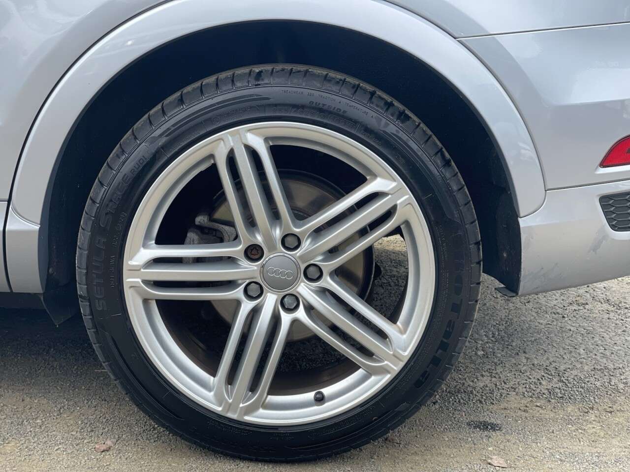 2015 AUDI Q3 2015 AUDI Q3