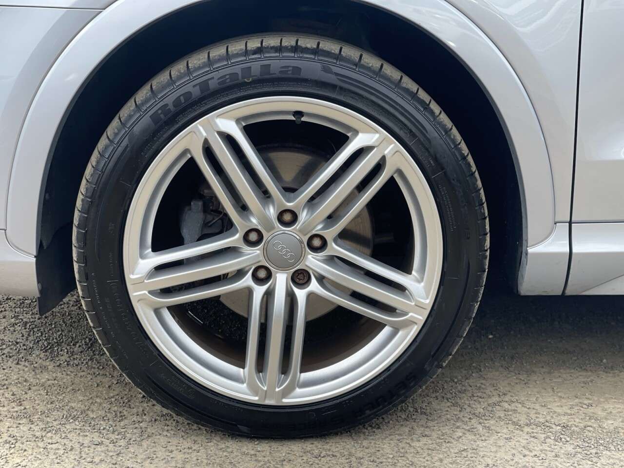 2015 AUDI Q3 2015 AUDI Q3