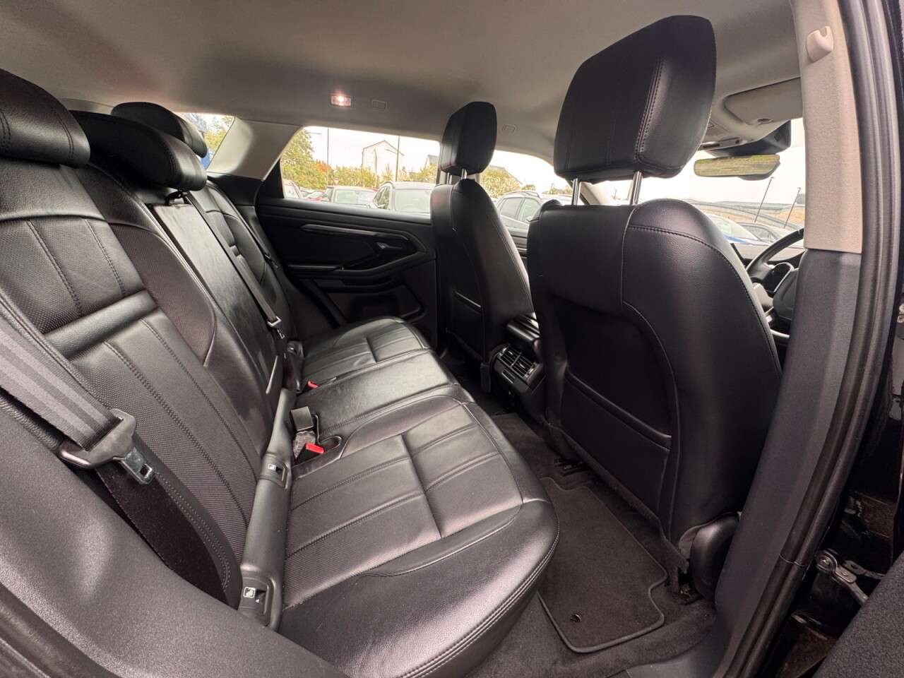 2019 LAND ROVER RANGE ROVER EVOQUE 2019 LAND ROVER RANGE ROVER EVOQUE