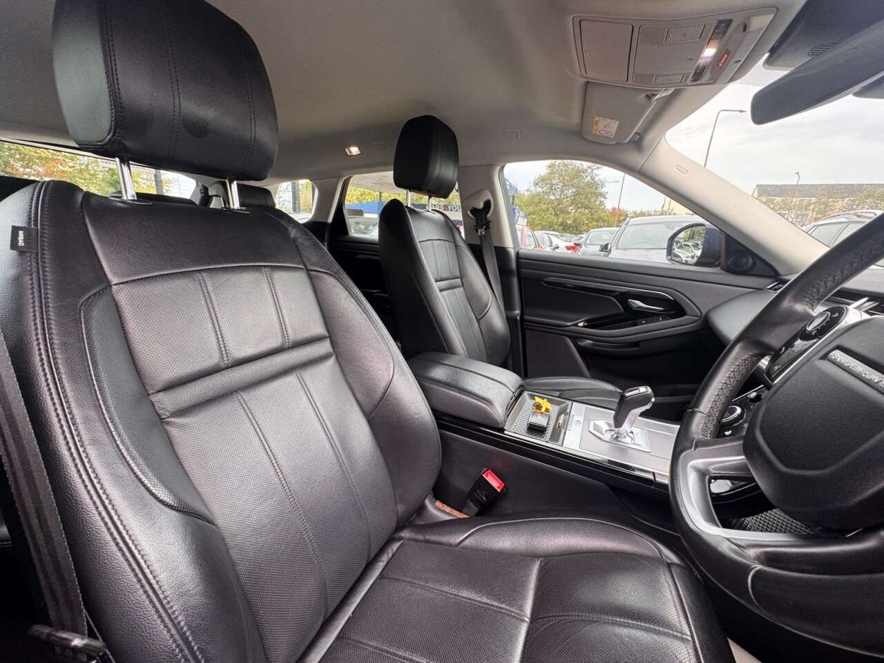 2019 LAND ROVER RANGE ROVER EVOQUE 2019 LAND ROVER RANGE ROVER EVOQUE