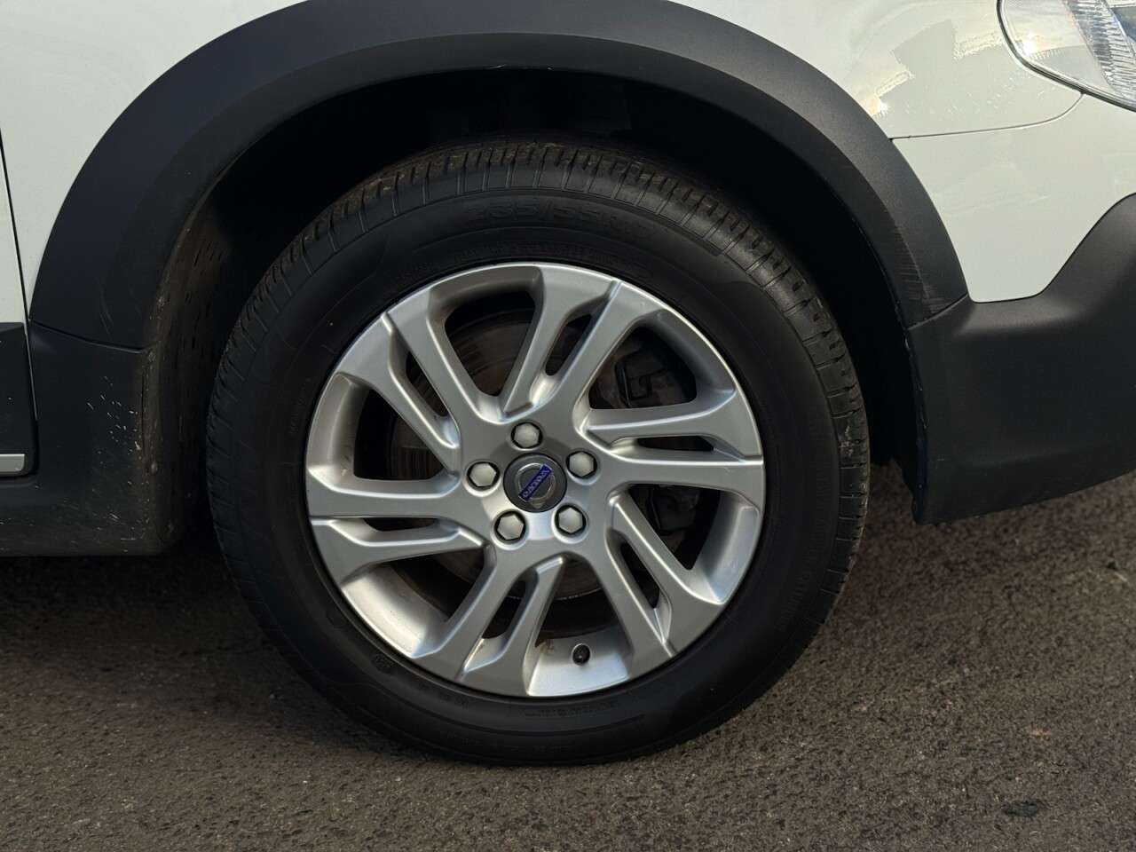 2016 VOLVO XC70 2016 VOLVO XC70