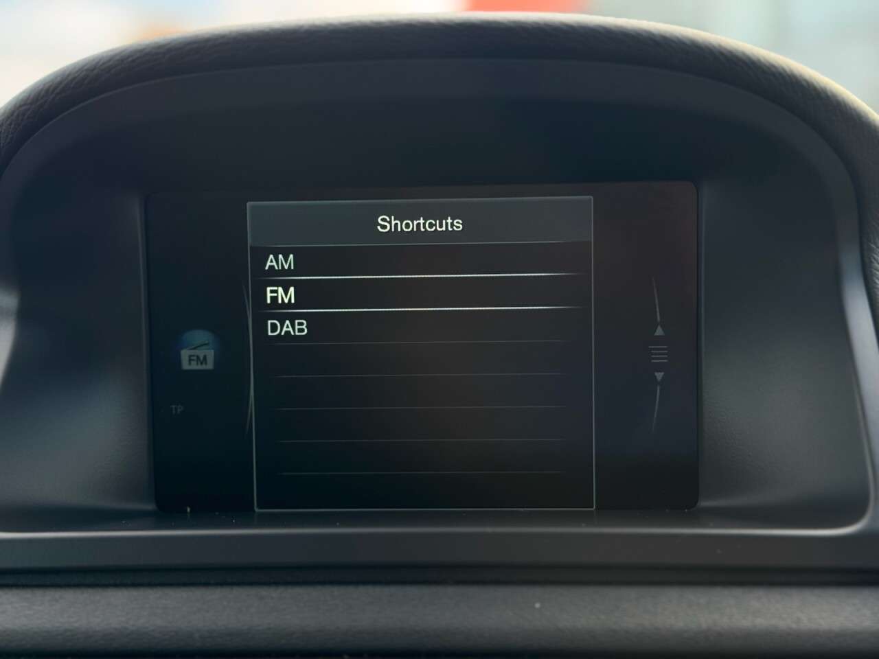 2016 VOLVO XC70 2016 VOLVO XC70