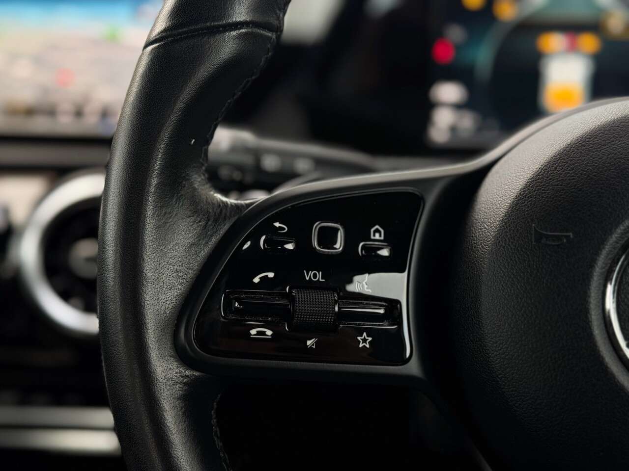 2018 MERCEDES-BENZ A-CLASS 2018 MERCEDES-BENZ A-CLASS