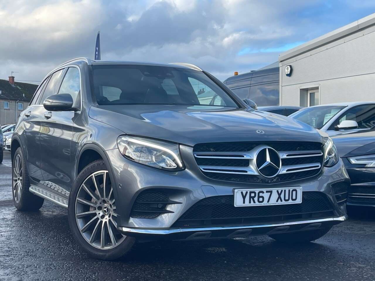 A 2017 MERCEDES-BENZ GLC 2.1 GLC220d AMG Line (Premium) SUV 5dr Diesel G-Tronic 4MATIC Euro 6 (s/s) A 2017 MERCEDES-BENZ GLC 2.1 GLC220d AMG Line (Premium) SUV 5dr Diesel G-Tronic 4MATIC Euro 6 (s/s)